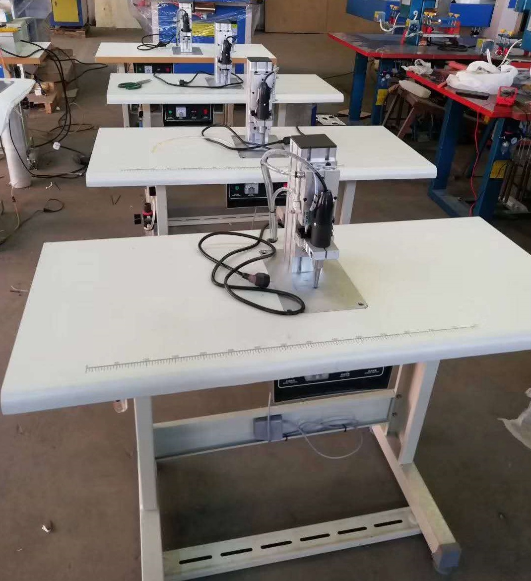 超聲波耳帶機(jī)